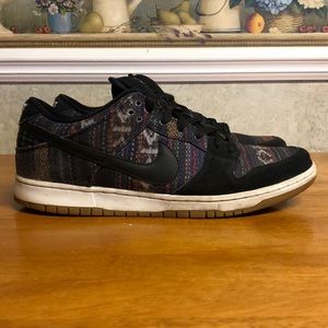 Nike SB Dunk Low - Hacky Sack